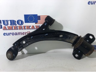Lower Control Arm (Right, front) - USED